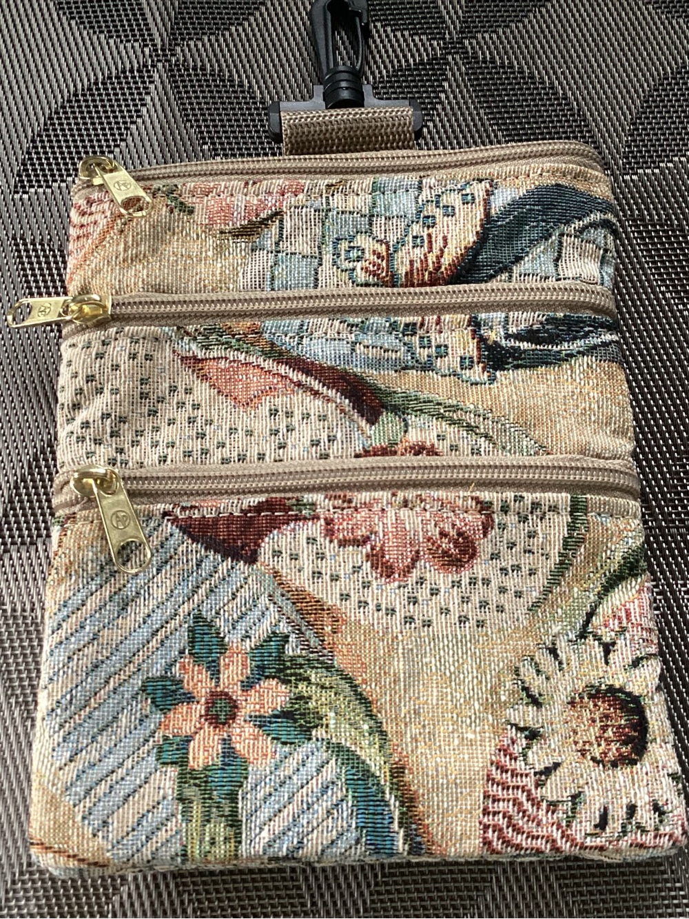 Floral Tapestry Triple-Zip Caddy Case